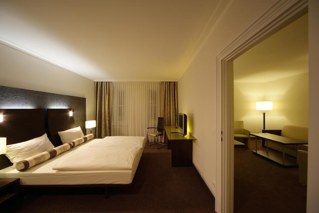 Hotel Am See Salzgitter Bilik gambar